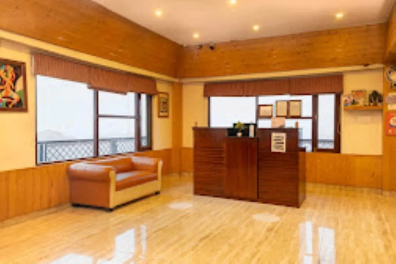 Hotel Woodrina Shimla 4*,  India